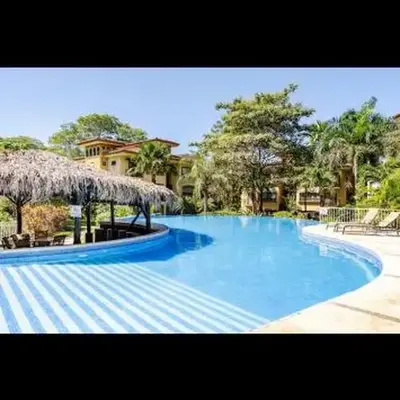 Juanderlust - 2 Bedroom Condo