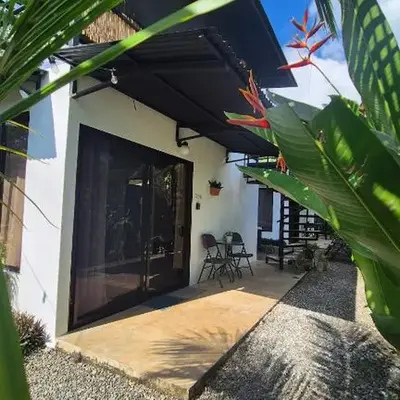 La Casa de Pepa y Poli with Jacuzzi and free bikes