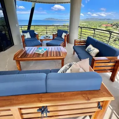 La Perla 161-Oceanview