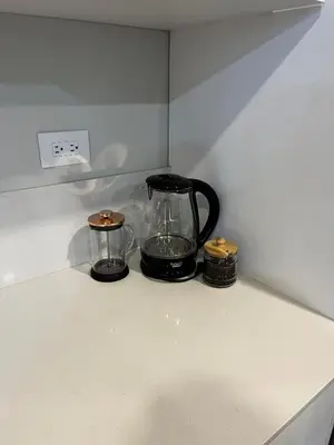 a coffee maker on a counter in a kitchen at Vista Aqua Escalante in San José