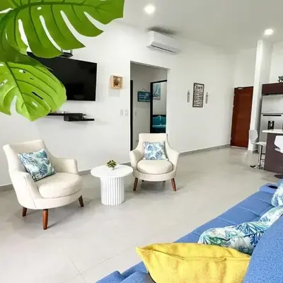 Macaw House with private pool in Arenas Herradura