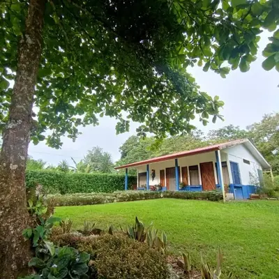 Casita El Almendro