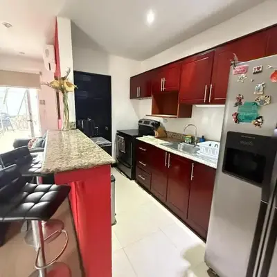 Casa residencial en playa Herradura