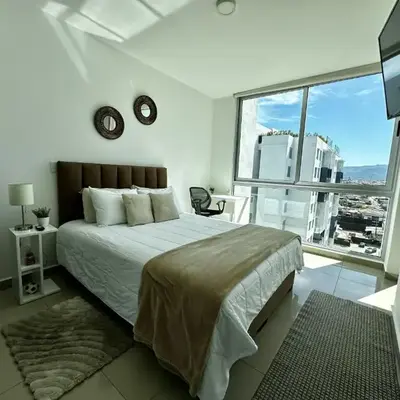 Luxury 12th Floor Apartment with Views - Downtown San Jose Pool and Gym