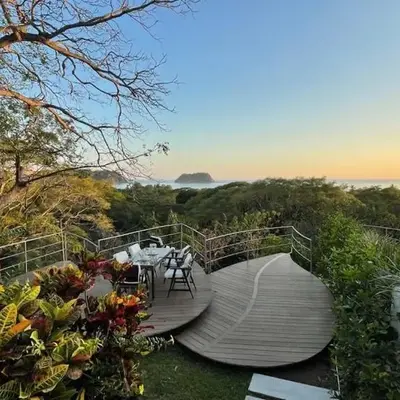 Casa Blanca #1 Beautiful modern beach house