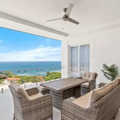 Luxury Oceanview Condo with Pool