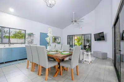 a dining room with a table and chairs at Villa María - Perfect Getaway in Fortuna