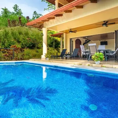 4 bedroom-sleep 9-private pool-gated-Ojochal