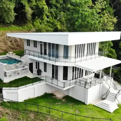Luxury 4BR home with Infinity Pool & firepit