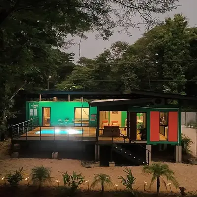 Pura Vida Jungle Container - Near Avellanas Beach