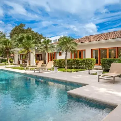 Villa Toscana Tamarindo- Elegant villa