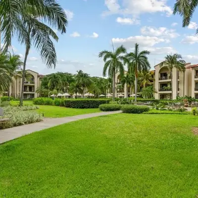 Elegant Condo in High-End Resort Community with Pool and Beach Club Access