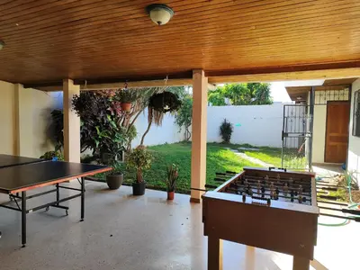 Gallery image of Habitación con baño, parqueo y seguridad in San José