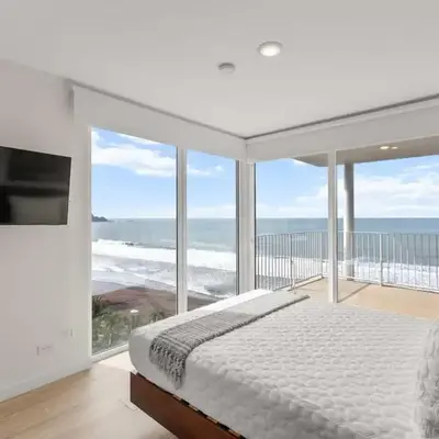 Oceanfront 3-BR Condo with Stunning Views