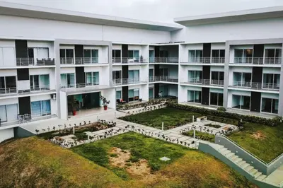 an aerial view of an apartment building at Corporate Stays Urban Flats Studio in San Rafael