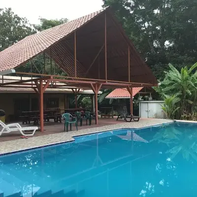 CASA QUEPOS- Private House & Farm For 8-31 Guests
