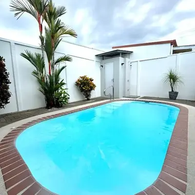 Family home in Bejuco with pool and beach access