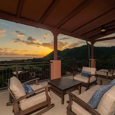 Altavista 5A 3 bdr 3 bath Ocean View