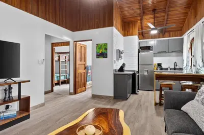Gallery image of Casa Pura Vida 2bd Tropical Paradise 6min Walk To The Beach Activity Amenities Included in Potrero
