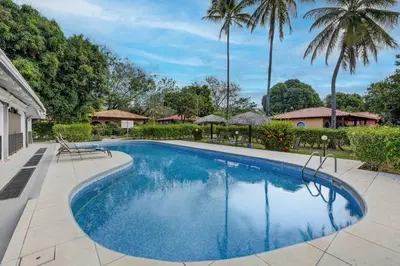 Gallery image of Casa Pura Vida 2bd Tropical Paradise 6min Walk To The Beach Activity Amenities Included in Potrero
