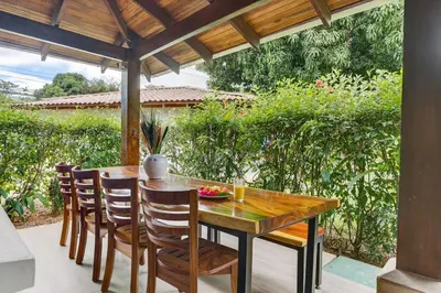 Gallery image of Casa Pura Vida 2bd Tropical Paradise 6min Walk To The Beach Activity Amenities Included in Potrero