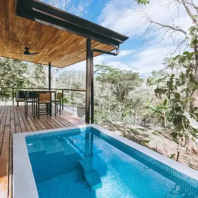 CASA ROBLE