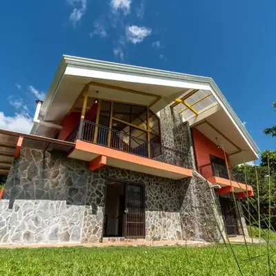 Villa Familiar 3BR Vistas al Valle & Naturaleza