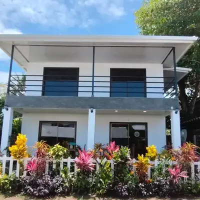 Hospedaje Casa Blanca Tortuguero