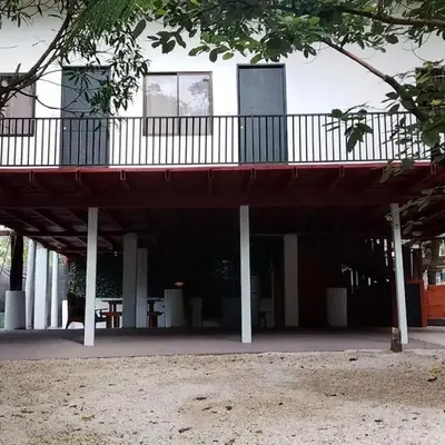 El Bosque Apartments