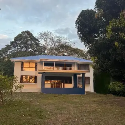 Tivives Kikala Lodge 2