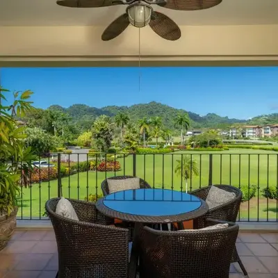 Del Mar 5J 3 bdr Garden View in Los Suenos