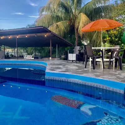 Bonito apartamento 103 frente a la piscina 100mt del mar