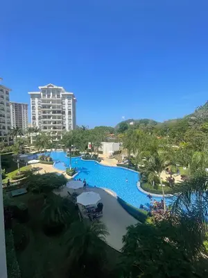 a view of a large swimming pool in a resort at Jacobay condominio 3303 in Jacó