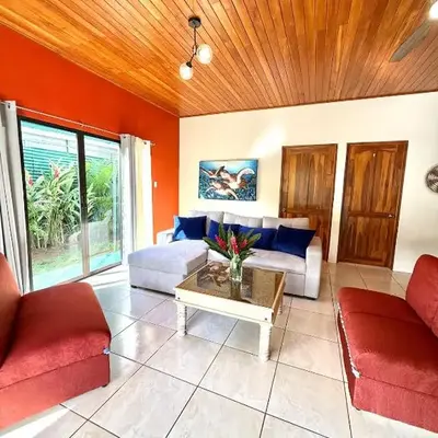 Casa Jardín Arenal