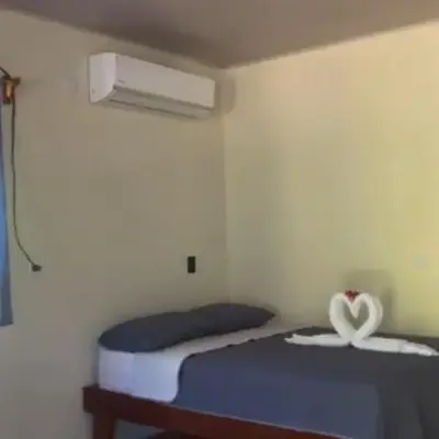 Hermosa House Tibas
