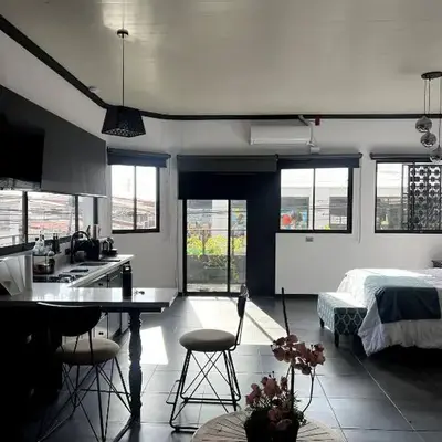 5 min from AirPort SJO OASIS LOFT