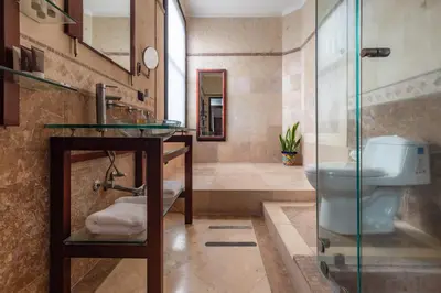 Gallery image of Hotel Majestad - Hotel in San Jose in San José