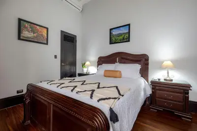 Gallery image of Hotel Majestad - Hotel in San Jose in San José