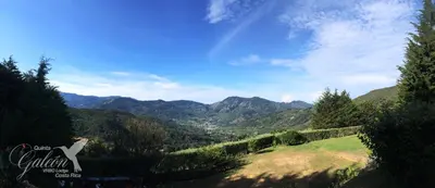 a view of a valley with mountains in the background at Quinta Galeon Lodge in Santa María