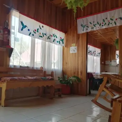 Pensión y Cabinas Colibrí B&B Costa Rica
