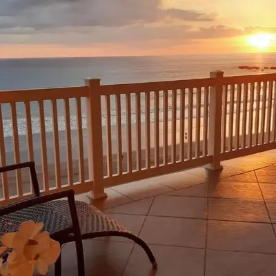 The Palms Jaco 1001 penthouse on the beach