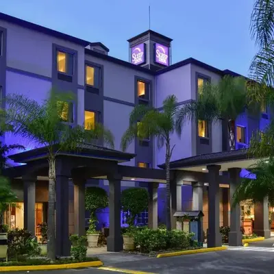 Sleep Inn Paseo Las Damas