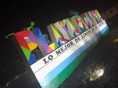 a colorful sign that says museum of human history at LOFTSCACAO APARTMENTS, Villas Cacao, near to Playa Bonita Limón in Puerto Limón
