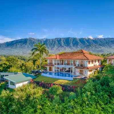 El Castillo Luxury Boutique Hotel-