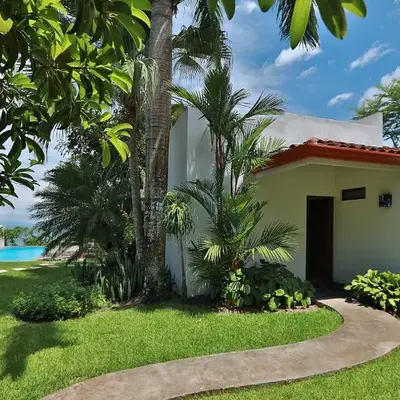 Casa Frangipani