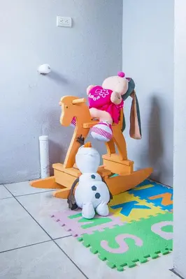 a toy rocking horse and a toy polar bear at Casa Monarca II - Monteverde in Monteverde Costa Rica