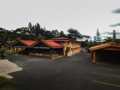 Gallery image of Hotel Amjeco in San Isidro