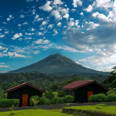 Arenal Roca Lodge & Bungalows