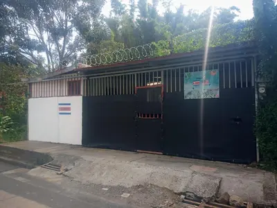 Gallery image of Hogar tico-estadounidense cerca de aeropuerto in Alajuela City