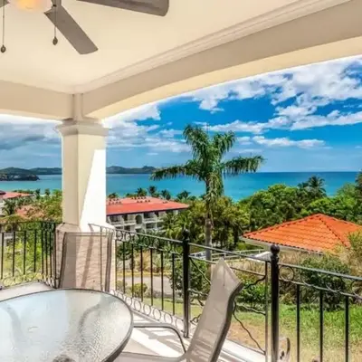 Elegant Oceanview Condo with Spacious Open-Concept Floor Plan and Inviting Beach Design